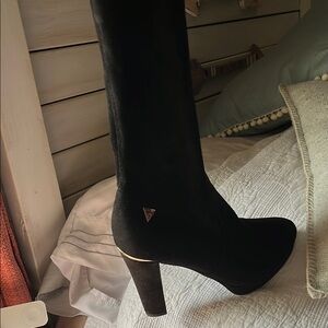 Guess Black Heeled Boots with Sleek Silhouette